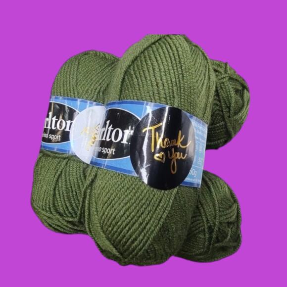 Lot B 4 Skeins Carlton Merino Sport Yarn Color #8 Olive Green Acrylic/Wool Blend - Picture 2 of 8